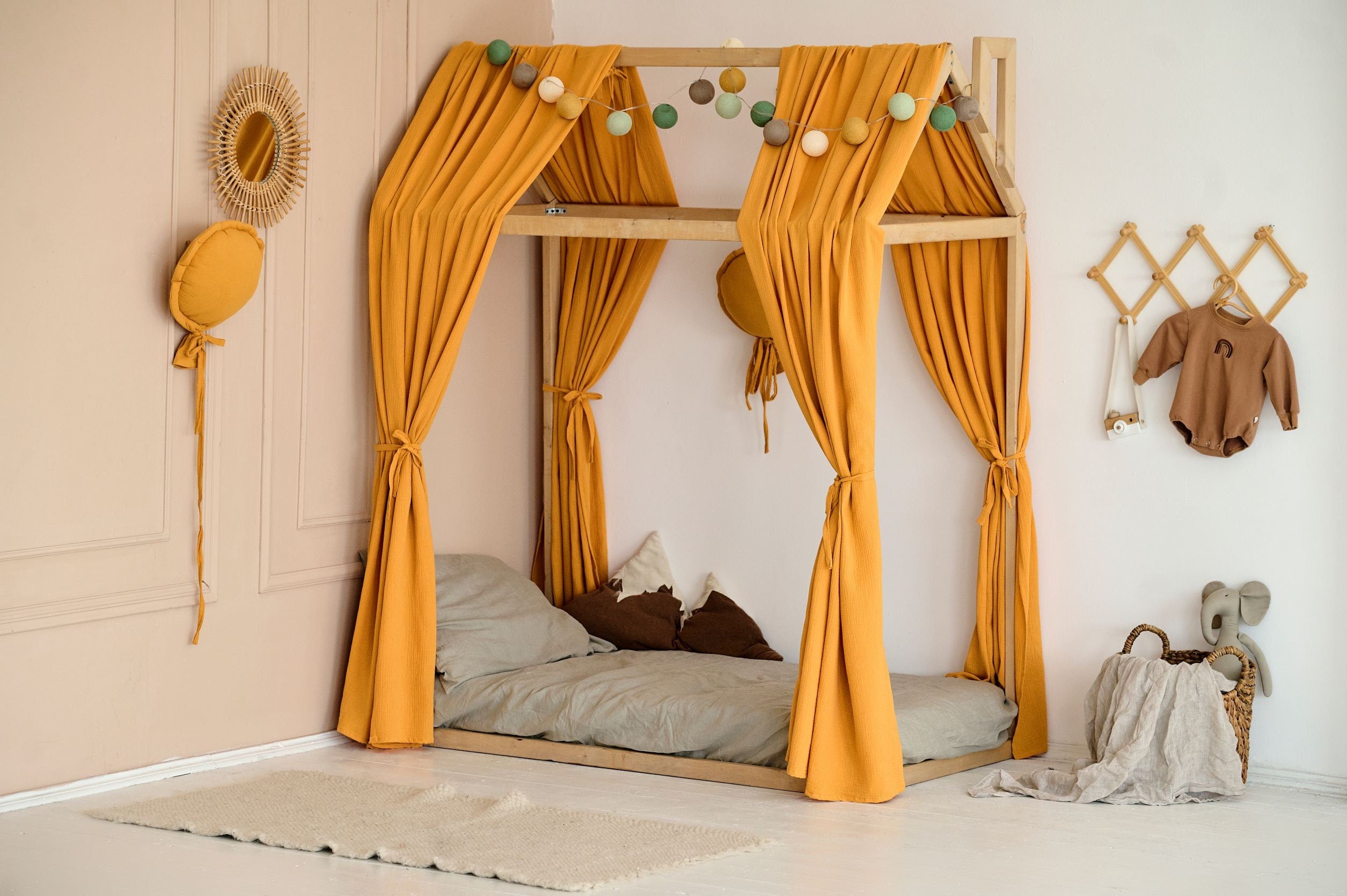 Store CANOPY bed, Montessori bed canopy, bed curtains, Montessori house, bed canopy curtains full, canopy bed curtains, play tent, bed baldachin