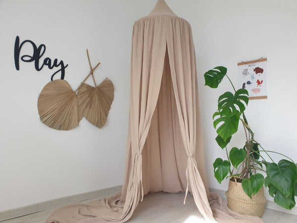 Beige muslin canopy