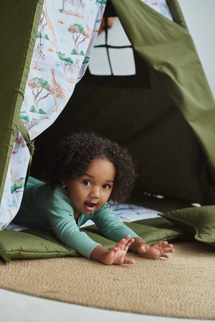 Toddler tent in green with safari print, perfect for kids’ indoor play