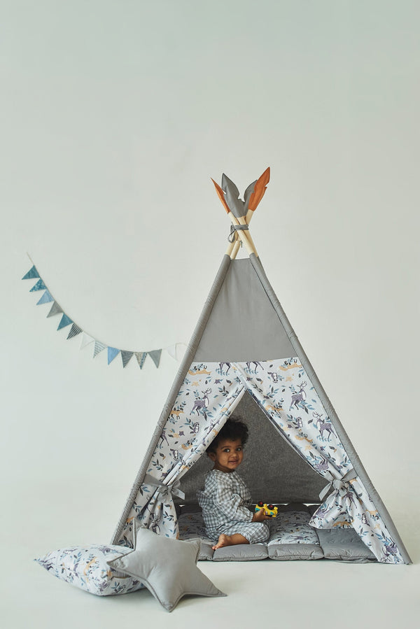 Teepee tent for kids , playhouse for kids wigwam , kids playhouse , indoor playzone , neutral teepee ,  gray teepee , woodland print teepee