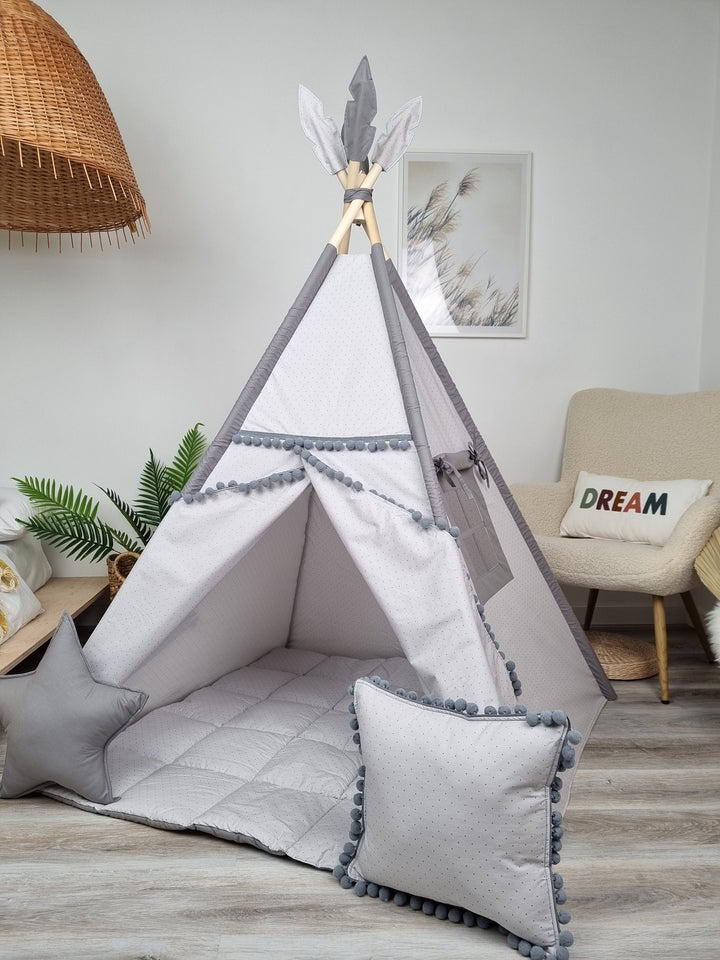 Neutral teepee for kids in mustard, ideal as a Christmas gift