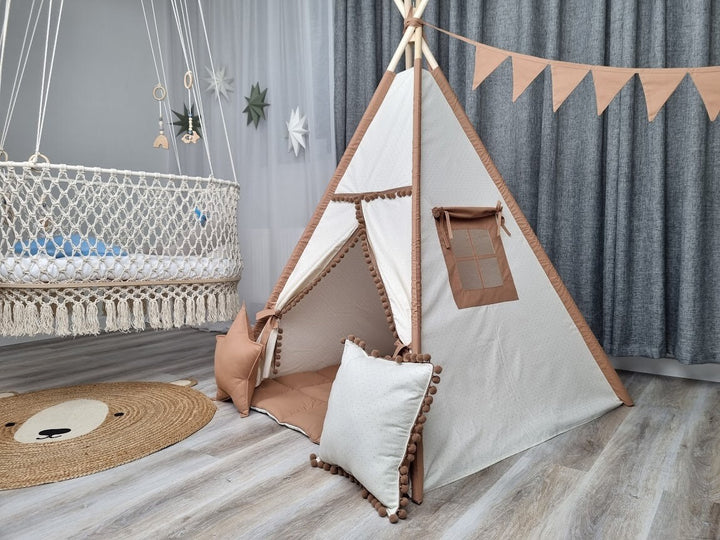 Colorful teepee for kids&#39; imaginative adventures