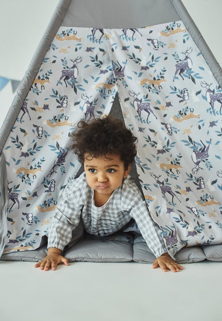 Create a magical space with our Kids Teepee Tent, the ultimate haven for young adventurers. Crafted for durability and designed for play, it&#39;s the best toddler play tent for your child&#39;s growing curiosity.