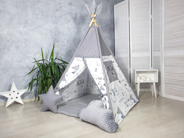 Teepee with indian print