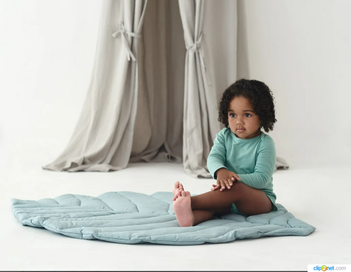Product image from hellolittlefox - handmade item Sage green Leaf mat, unique nursery detail for kids hellolittlefox sage-green-leaf-mat-unique-nursery-detail-for-kids hellolittlefox.myshopify.com