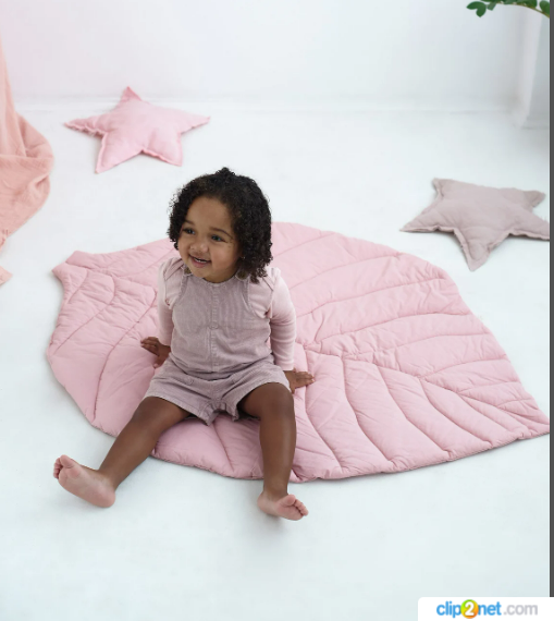 Pale pink Leaf mat, unique nursery detail for kids