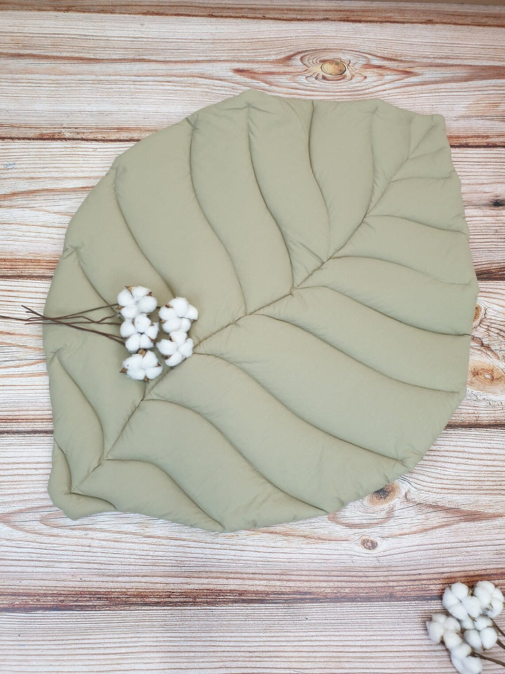 Product image from hellolittlefox - handmade item Olive color Leaf mat, unique nursery detail for kids hellolittlefox olive-color-leaf-mat-unique-nursery-detail-for-kids hellolittlefox.myshopify.com